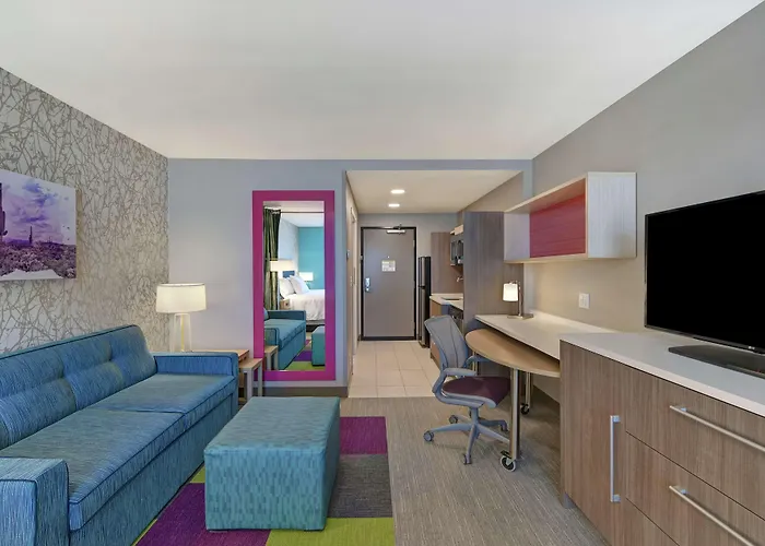 Hotel Home2 By Hilton Phoenix 3*